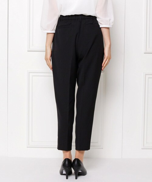 SHOO・LA・RUE(シューラルー)の「【S-5L/洗濯機可/2WAYストレッチ】ダブルクロスセンタープレステーパード(その他パンツ・レディース・ブラック/ダークネイビー/ナチュラル/ベージュ系その他4/ブラック系/ベージュ系その他5/ブラック系1/グレー系6・01/02/03/04/05/06/07)」の13枚目の写真