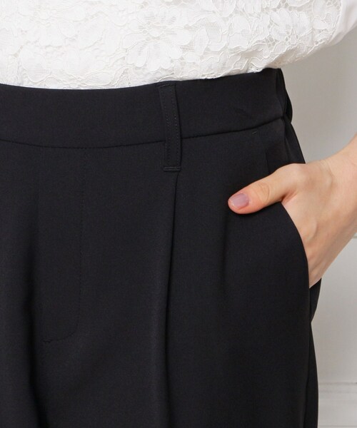 SHOO・LA・RUE(シューラルー)の「【S-5L/洗濯機可/2WAYストレッチ】ダブルクロスセンタープレステーパード(その他パンツ・レディース・ブラック/ダークネイビー/ナチュラル/ベージュ系その他4/ブラック系/ベージュ系その他5/ブラック系1/グレー系6・01/02/03/04/05/06/07)」の14枚目の写真
