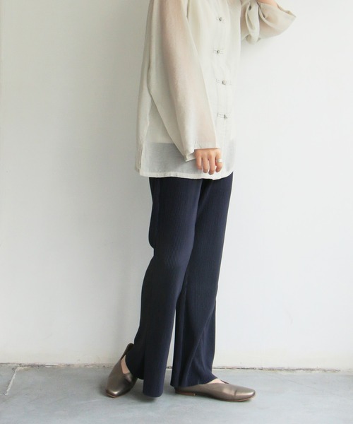 notch.(ノッチ)の「プリーツフレアパンツ(その他パンツ・レディース・オフホワイト/ブラック/ミント/ターコイズブルー/パープル/ライトパープル/ライラック/ブルー/グリーン/ライトグレー/ネイビー/ブラウン・M/TM)」の7枚目の写真