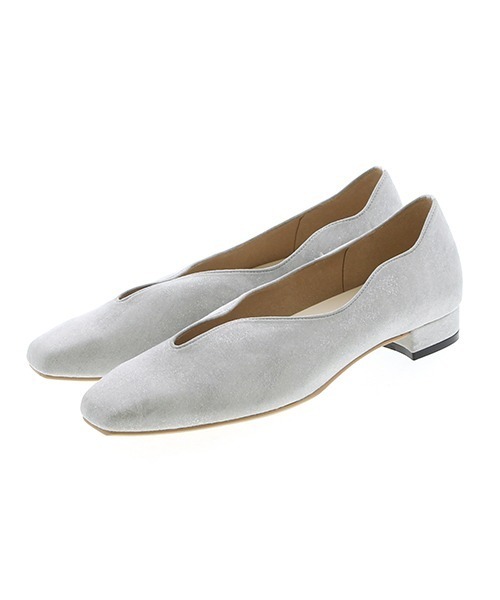 JELLY BEANS（ジェリービーンズ）の「【Made in Japan】スリットカットソフトフラット(113-1526)JELLY BEANS(ジェリービーンズ)（パンプス・レディース・ブラック/ネイビー/シルバー/アイボリー・23/24/22.5/24.5/23.5）」の4枚目の写真