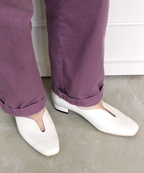 JELLY BEANS（ジェリービーンズ）の「【Made in Japan】スリットカットソフトフラット(113-1526)JELLY BEANS(ジェリービーンズ)（パンプス・レディース・ブラック/ネイビー/シルバー/アイボリー・23/24/22.5/24.5/23.5）」の15枚目の写真