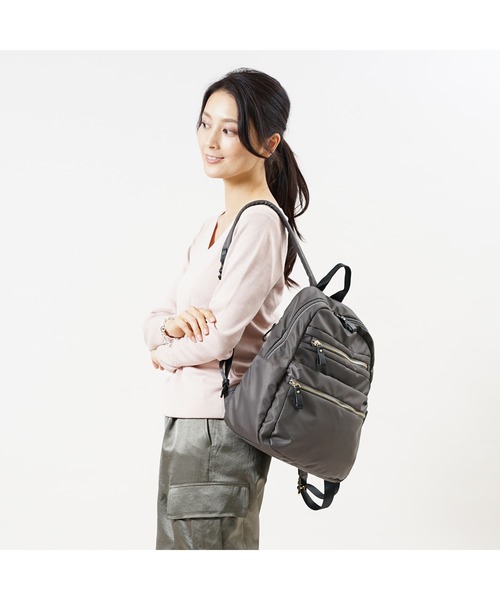 SAC(サック)の「A4多機能リュックリュックバッグ SAC unit(バックパック/リュック・レディース・ブラック/ベージュ/グレー/オリーブ/ネイビー・FREE)」の10枚目の写真