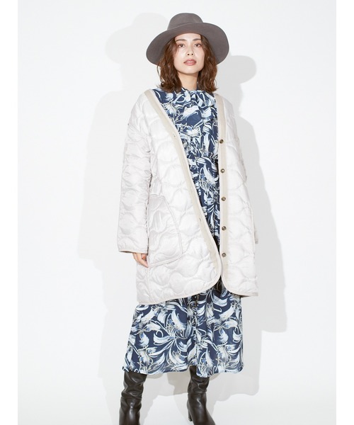 DRWCYS（ドロシーズ）の「Winterフラワープリントワンピース 