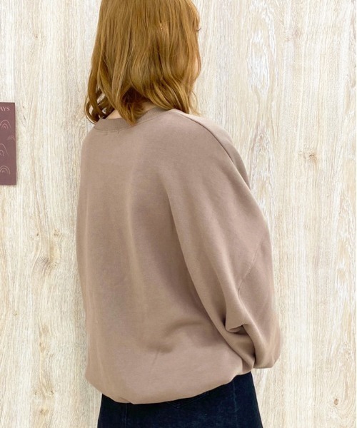 apres jour（アプレジュール）の「アソートプリントクルーネックスウェット【ZOZOTOWN限定アイテム】（スウェット・レディース・ブラック/ダークブラウン/アイボリー/クリーム/ラベンダー/ホワイト系その他/ブラウン系その他/ブルー系その他/スモークピンク/ライトベージュ・X-LARGE/フリー）」の14枚目の写真