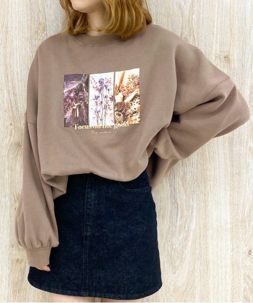 apres jour（アプレジュール）の「アソートプリントクルーネックスウェット【ZOZOTOWN限定アイテム】（スウェット・レディース・ブラック/ダークブラウン/アイボリー/クリーム/ラベンダー/ホワイト系その他/ブラウン系その他/ブルー系その他/スモークピンク/ライトベージュ・X-LARGE/フリー）」の13枚目の写真