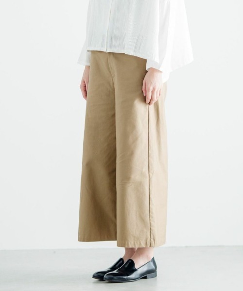 mizuiroind(ミズイロインド)の「ワイドチノパンツ(その他パンツ・レディース・ブラック/ベージュ/オフホワイト・2)」の5枚目の写真