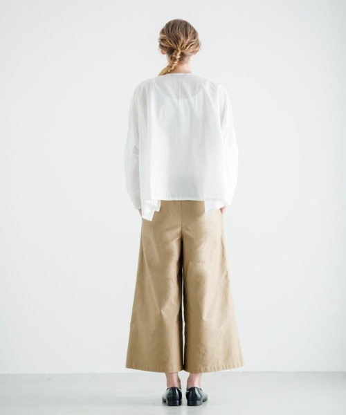 mizuiroind(ミズイロインド)の「ワイドチノパンツ(その他パンツ・レディース・ブラック/ベージュ/オフホワイト・2)」の10枚目の写真