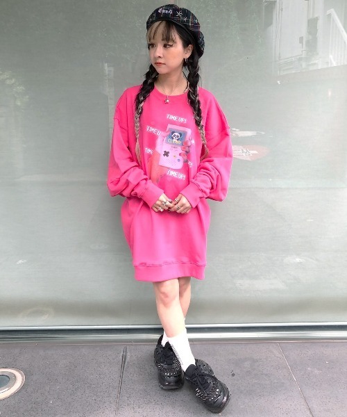 Candy Stripper（キャンディストリッパー）の「TIME UP SWEAT