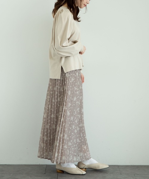 earth music&ecology（アースミュージックアンドエコロジー）の「スムースボリュームスリーブカットソー ＊（Tシャツ/カットソー・レディース・ミント/ライトベージュ/ライトピンク/ブラック/オフホワイト/ライトグレー・FREE）」の13枚目の写真