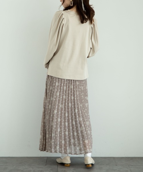 earth music&ecology（アースミュージックアンドエコロジー）の「スムースボリュームスリーブカットソー ＊（Tシャツ/カットソー・レディース・ミント/ライトベージュ/ライトピンク/ブラック/オフホワイト/ライトグレー・FREE）」の14枚目の写真