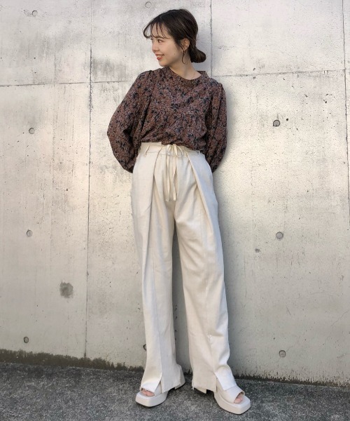 Kastane(カスタネ)の「花柄オリエンタルブラウス(シャツ/ブラウス・レディース・ブラック/ブラウン・FREE)」の15枚目の写真