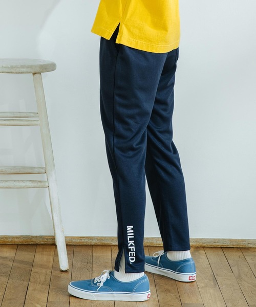 MILKFED.（ミルクフェド）の「LOGO SWEAT PANTS（その他パンツ・レディース・アッシュ/ホワイト/ネイビー・ONE SIZE）」の3枚目の写真