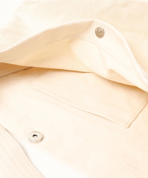 PairPair(ペアペア)の「キャンバスショルダーバッグ(AR)(ショルダーバッグ・レディース・オフホワイト/ブラック・FREE)」の6枚目の写真