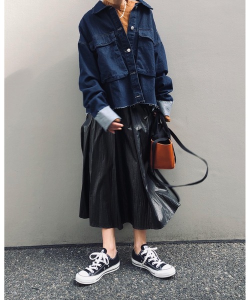 ulu（ウル）の「Metallic gather flare skirt（スカート・レディース・ブラック/シルバー・FREE）」の10枚目の写真