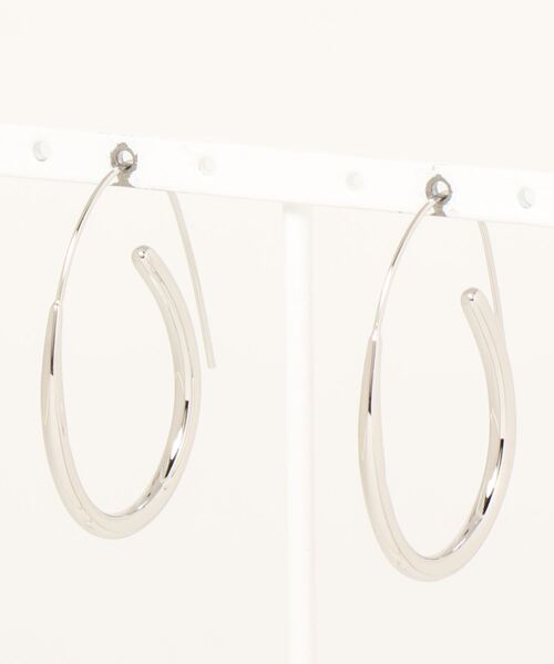 DONOBAN（ドノバン）の「オーバルフックピアス（ピアス（両耳用）・レディース・シルバー/ゴールド・ONESIZE）」の15枚目の写真