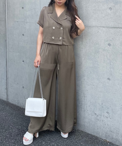 SPIRALGIRL(スパイラルガール)の「ワッシャーサテンダブルボタンセットアップ(ワンピース・レディース・ブラック/カーキ/グリーン・FREE)」の8枚目の写真