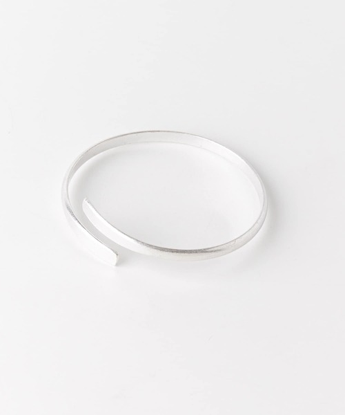 URBAN RESEARCH Sonny Label（アーバンリサーチサニーレーベル）の「ワープバングル（ブレスレット・メンズ・シルバー・ONE）」の3枚目の写真