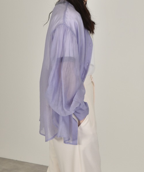 w closet（ダブルクローゼット）の「バンドカラーシアーシャツ（シャツ/ブラウス・レディース・スモークグレー/ラベンダー/ライトグリーン/ベージュ/アイボリー/グリーン・FREE）」の17枚目の写真