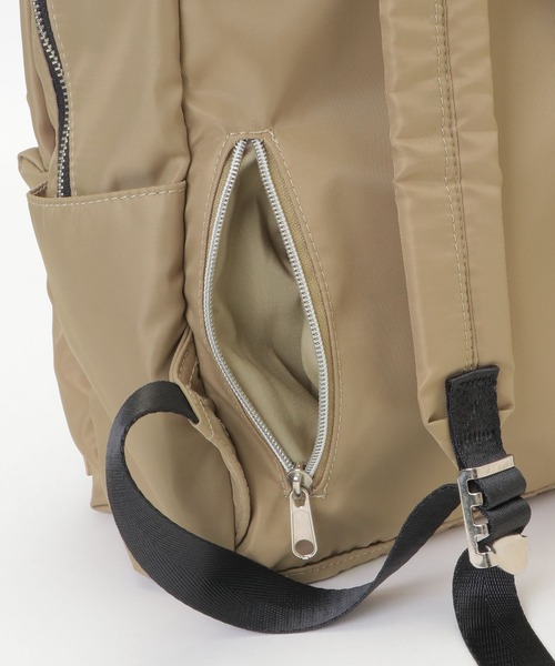 Legato Largo(レガートラルゴ)の「Legato Largo 撥水10ポケットリュック(バックパック/リュック・レディース・ブラック/ベージュ/グレー・FREE)」の11枚目の写真