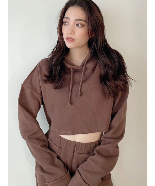 GYDA（ジェイダ）の「ショートスウェットパーカー（パーカー・レディース・ブラック/ベージュ/ブラウン・FREE）」の3枚目の写真