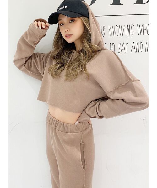 GYDA（ジェイダ）の「ショートスウェットパーカー（パーカー・レディース・ブラック/ベージュ/ブラウン・FREE）」の8枚目の写真