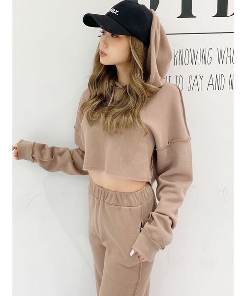 GYDA（ジェイダ）の「ショートスウェットパーカー（パーカー・レディース・ブラック/ベージュ/ブラウン・FREE）」の14枚目の写真