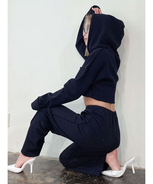 GYDA（ジェイダ）の「ショートスウェットパーカー（パーカー・レディース・ブラック/ベージュ/ブラウン・FREE）」の15枚目の写真