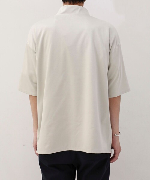 BESPOKE TOKYO（ビスポークトウキョウ）の「【BESPOKE TOKYO】DOUBLE BLEND COTTON MOC NECK OVER SIZE TEE（Tシャツ/カットソー・メンズ・ベージュ/オフホワイト/ブラック・2/3）」の16枚目の写真