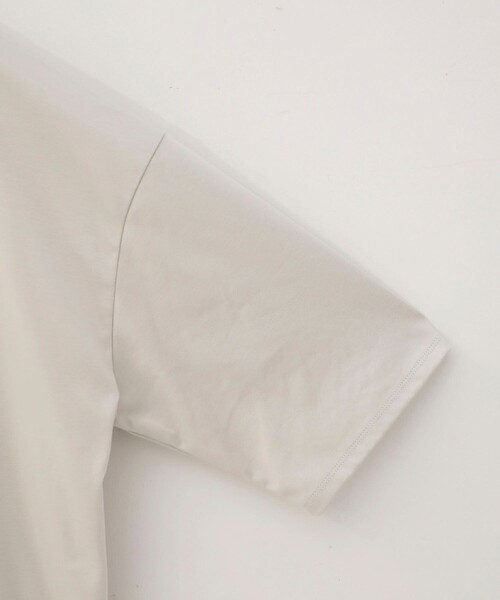 BESPOKE TOKYO（ビスポークトウキョウ）の「【BESPOKE TOKYO】DOUBLE BLEND COTTON MOC NECK OVER SIZE TEE（Tシャツ/カットソー・メンズ・ベージュ/オフホワイト/ブラック・2/3）」の13枚目の写真