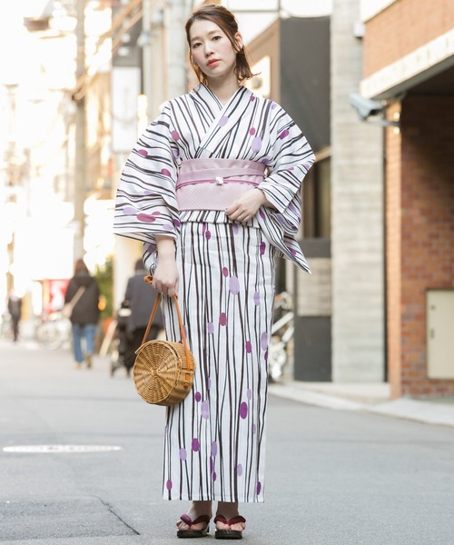 URBAN RESEARCH ROSSO WOMEN（アーバンリサーチ　ロッソ）の「浴衣　縞と葡萄（浴衣・レディース・ホワイト・FREE）」の5枚目の写真