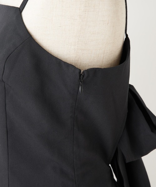 one after another NICE CLAUP（ワンアフターアナザーナイスクラップ）の「後ろ姿で差がつく存在感。バックリボンマーメイドキャミワンピース（ワンピース・レディース・ブラック/ブラウン系その他/ベージュ系その他/グリーン系その他・FREE）」の6枚目の写真