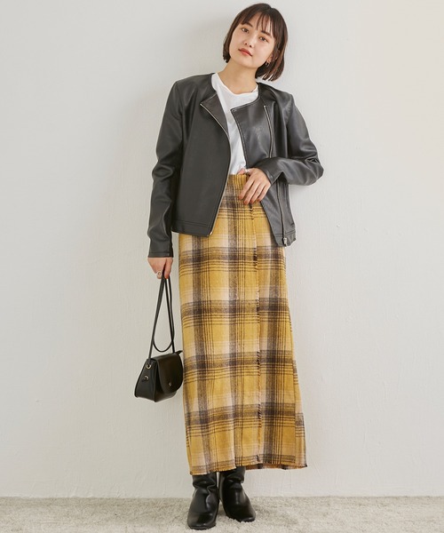 LAVEANGE(ラビアンジェ)の「シャギーフリンジ チェックラップスカート(スカート・レディース・ブラック/イエロー/オレンジ・LL/3L/4L/M/L)」の15枚目の写真