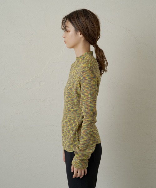 Kastane（カスタネ）の「ループヤーンカラーミックスニット（ニット/セーター・レディース・パープル/イエロー・FREE）」の5枚目の写真