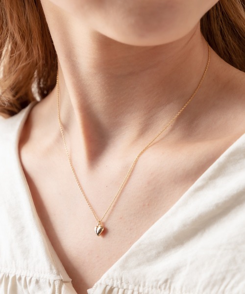 mline（エムライン）の「[mline] WEB限定 プチハートネックレス（ネックレス・レディース・ゴールド・ONE SIZE）」の6枚目の写真