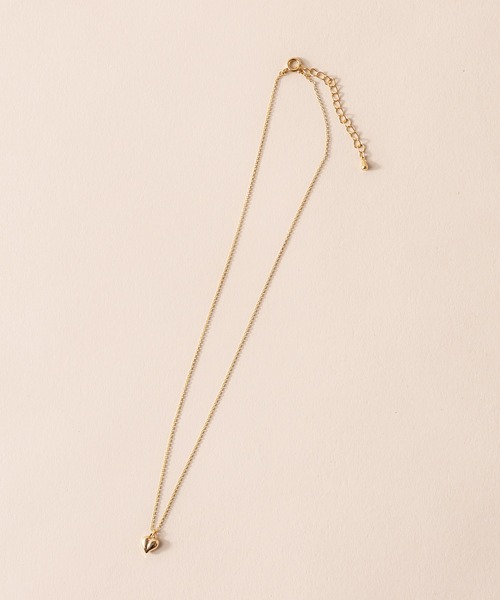 mline（エムライン）の「[mline] WEB限定 プチハートネックレス（ネックレス・レディース・ゴールド・ONE SIZE）」の5枚目の写真