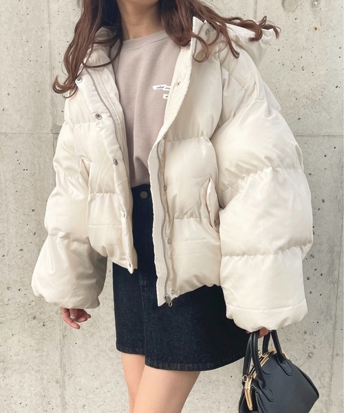 apres jour（アプレジュール）の「中わた袖ボリュームブルゾン【ZOZOTOWN限定アイテム】【9PO】（ブルゾン・レディース・ブラック/アイボリー・フリー/X-LARGE）」の2枚目の写真