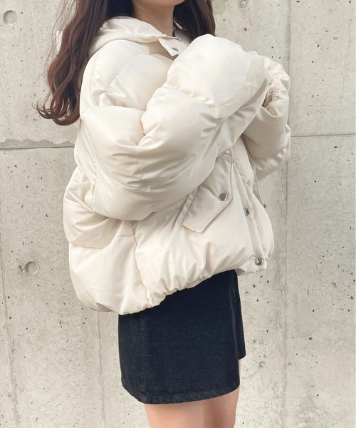 apres jour（アプレジュール）の「中わた袖ボリュームブルゾン【ZOZOTOWN限定アイテム】【9PO】（ブルゾン・レディース・ブラック/アイボリー・フリー/X-LARGE）」の16枚目の写真