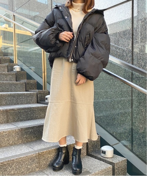 apres jour（アプレジュール）の「中わた袖ボリュームブルゾン【ZOZOTOWN限定アイテム】【9PO】（ブルゾン・レディース・ブラック/アイボリー・フリー/X-LARGE）」の5枚目の写真