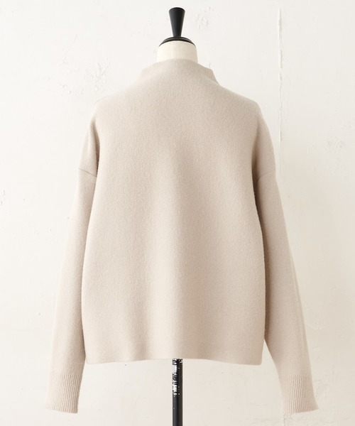 BEARDSLEY（ビアズリー）の「ニットフレアスカートとセットアップで着られる ボトルネックプルオーバー（ニット/セーター・レディース・ベージュ/グレー・FREE）」の13枚目の写真