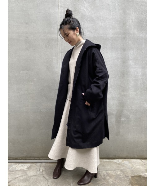 BEARDSLEY（ビアズリー）の「ニットフレアスカートとセットアップで着られる ボトルネックプルオーバー（ニット/セーター・レディース・ベージュ/グレー・FREE）」の14枚目の写真