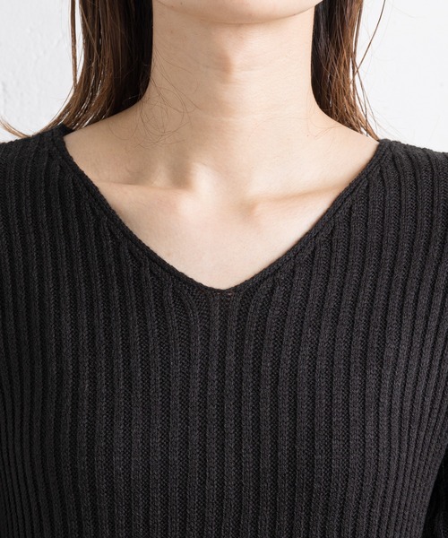 prose verse（プロズヴェール）の「バックレースアップリブニットワンピース（ワンピース・レディース・グレイッシュベージュ/アイボリー/ブラック・MEDIUM）」の14枚目の写真