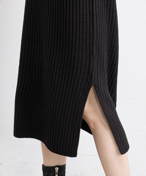 prose verse（プロズヴェール）の「バックレースアップリブニットワンピース（ワンピース・レディース・グレイッシュベージュ/アイボリー/ブラック・MEDIUM）」の18枚目の写真