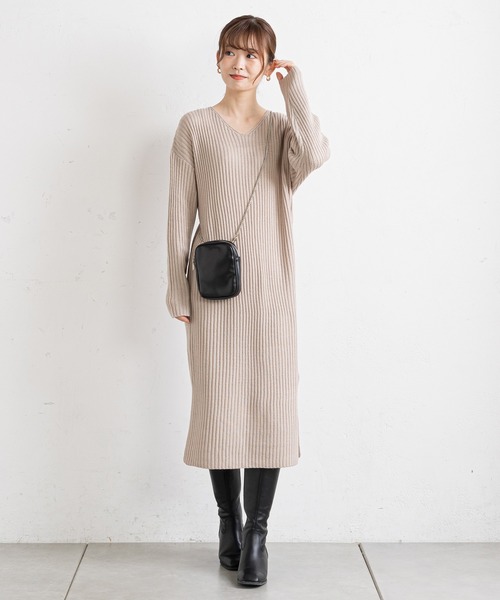 prose verse（プロズヴェール）の「バックレースアップリブニットワンピース（ワンピース・レディース・グレイッシュベージュ/アイボリー/ブラック・MEDIUM）」の19枚目の写真