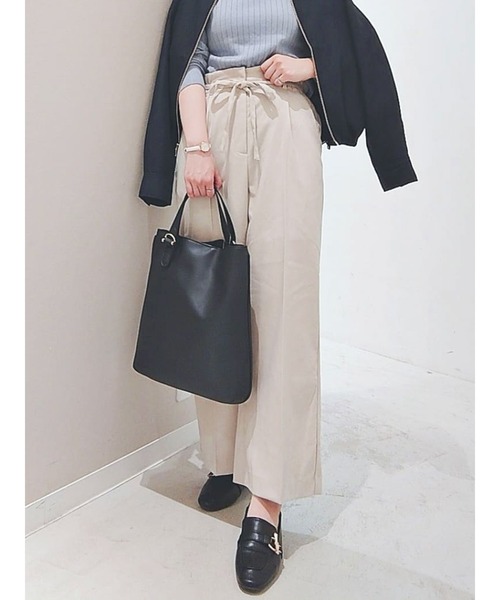 Te chichi TERRASSE（テチチテラス）の「ウエストリボンストレートパンツ（その他パンツ・レディース・ブラック/ベージュ/ブラウン/グレー・ﾌﾘ-）」の4枚目の写真