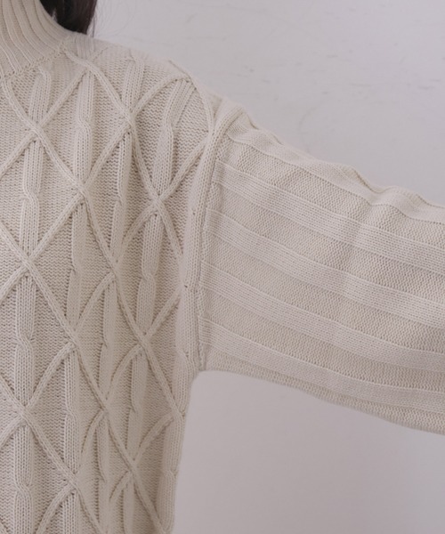 vis-`a-vis（ビサビ）の「【WEB限定】アシンメトリー柄ベルト付きボリュームニットワンピース（ワンピース・レディース・ブラック/グリーン/レンガ/キナリ・S/M）」の18枚目の写真