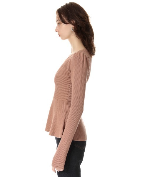 SLY(スライ)の「PEPLUM HG TOPS ペプラム ハイゲージ トップス(ニット/セーター・レディース・ベージュ/アイボリー/ブラック/ターコイズブルー・FREE)」の13枚目の写真