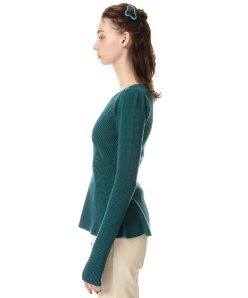 SLY(スライ)の「PEPLUM HG TOPS ペプラム ハイゲージ トップス(ニット/セーター・レディース・ベージュ/アイボリー/ブラック/ターコイズブルー・FREE)」の18枚目の写真