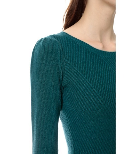 SLY(スライ)の「PEPLUM HG TOPS ペプラム ハイゲージ トップス(ニット/セーター・レディース・ベージュ/アイボリー/ブラック/ターコイズブルー・FREE)」の21枚目の写真