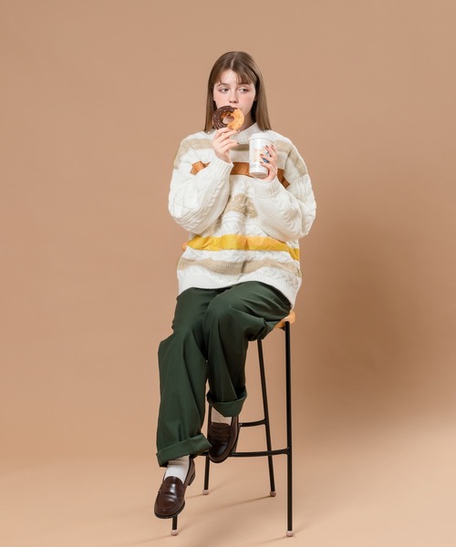 MUHET(ミュエータ)の「ケーブルデザインニット(ニット/セーター・レディース・オフホワイト/グリーン・SMALL/MEDIUM/X-LARGE)」の17枚目の写真