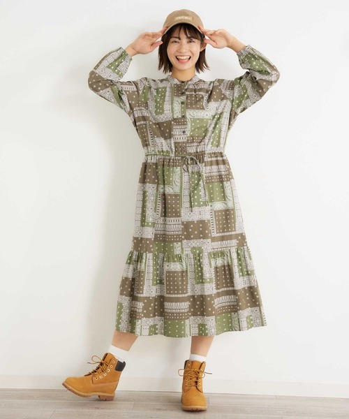 MILKFED.(ミルクフェド)の「BANDANA PRINT DRESS(ワンピース・レディース・ネイビー/オリーブ/ホワイト・ONE SIZE)」の3枚目の写真